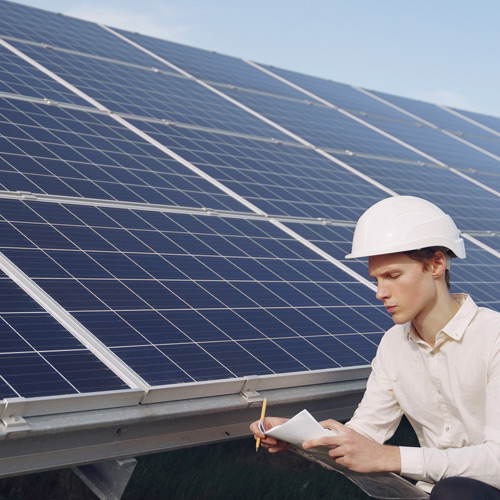 Engenheiro energia solar - energia renovável